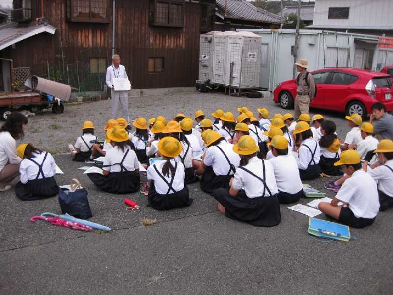 里小学校　淡山疏水現地見学会
