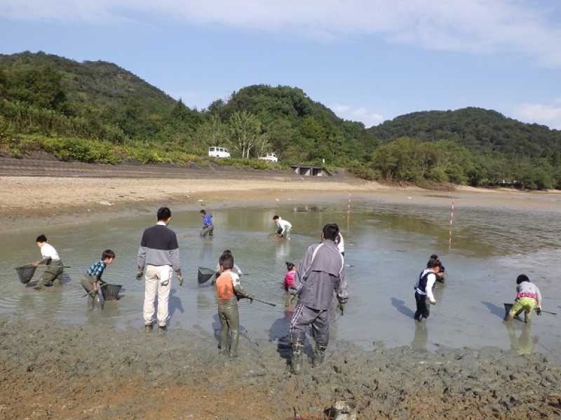 下池 かいぼり・生き物勉強会