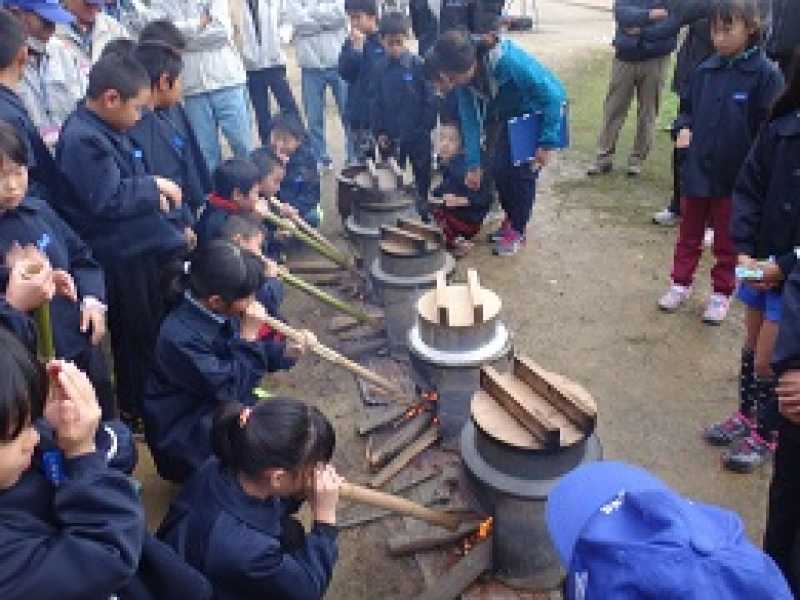 高砂市北浜小学校　かまどごはん体験