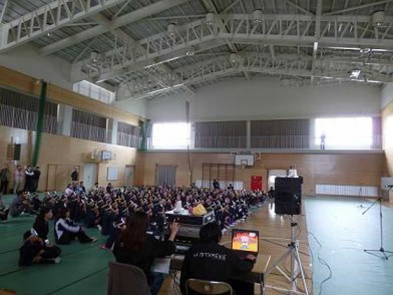 阿弥陀小学校メダカのコタロー公演